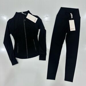 Lululemon Women's Define Jacket And leggings Set Size 2 All Black (Sliver Logo)